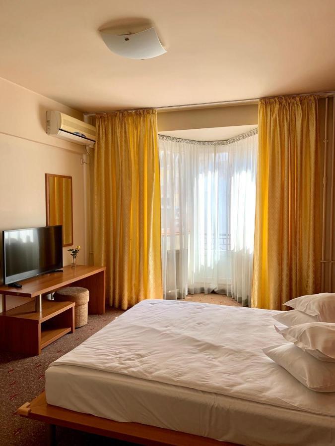 Hotel Victoria Cluj-Napoca Luaran gambar