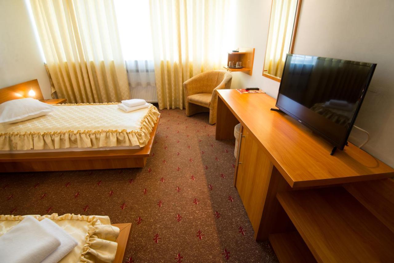 Hotel Victoria Cluj-Napoca Luaran gambar
