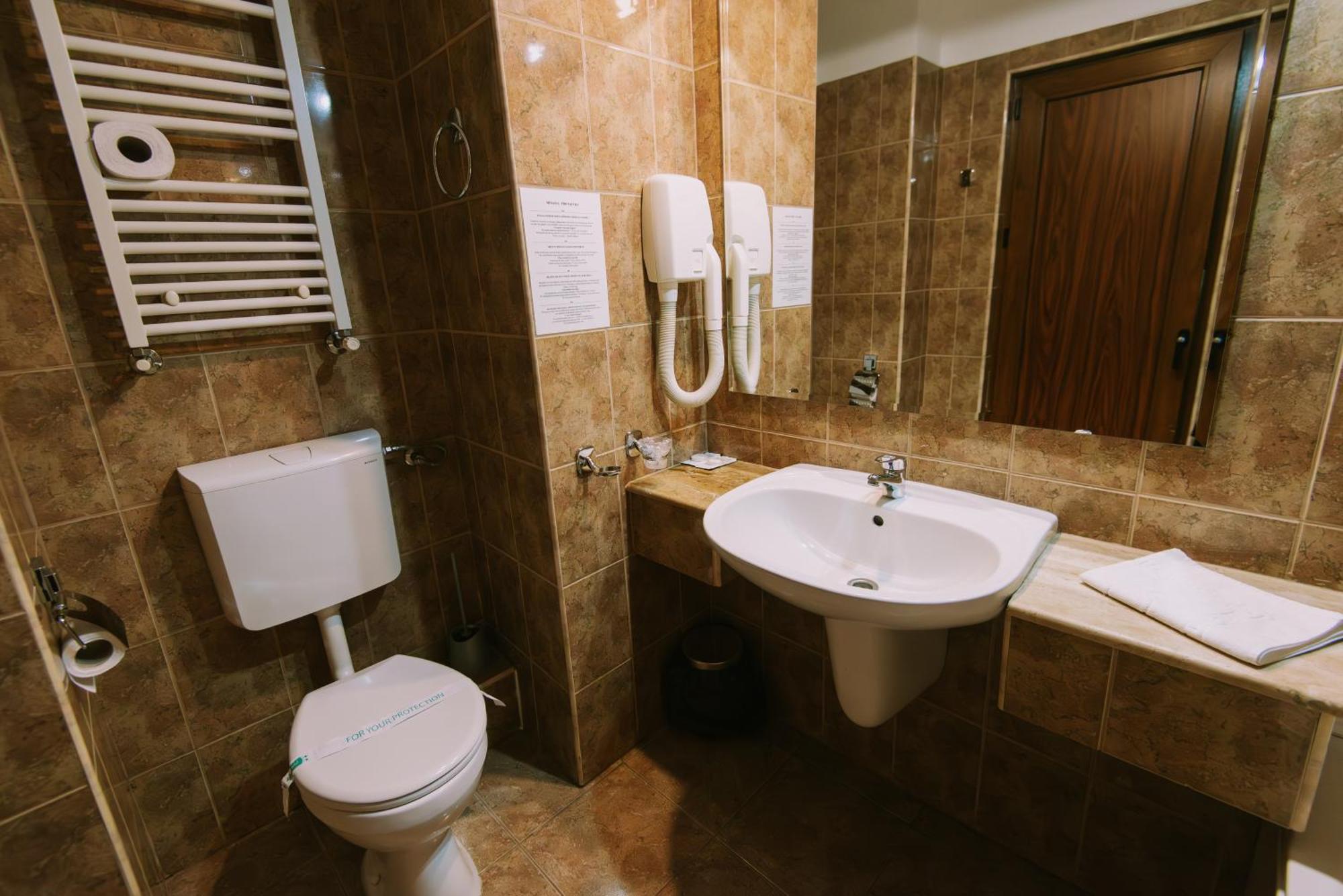 Hotel Victoria Cluj-Napoca Luaran gambar